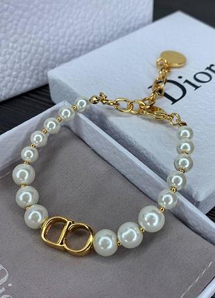 Брендовый браслет с жемчужинами