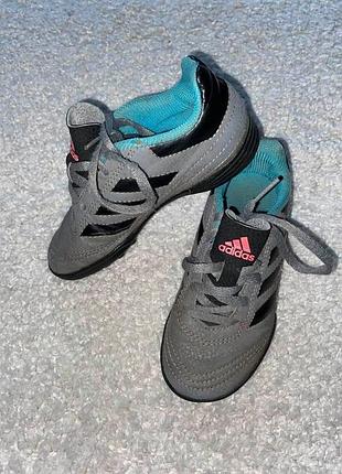 Размер 28, стелька 16.5-17 см! adidas