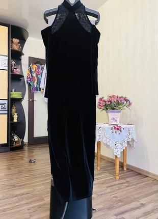 Велюровое вечернее платье в пол с открытыми плечиками1 фото