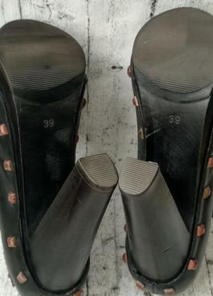 Стильные итальянские туфельки от fornarina,39р,нат.кожа10 фото