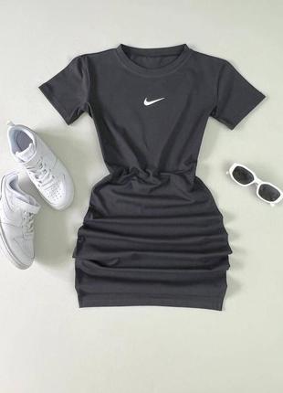 Сукня в спортивному стилі5 фото