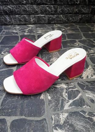 Елегантні замшеві мюлі на обтяжних підборах в наявності та під відшив 💛💙🏆