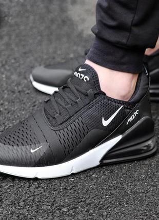 Чоловічі кросівки текстильні nike air max 270 black white1 фото