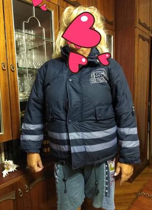 Класнючая фирменная курточка двусторонняя 48-50 раз(.унисекс)2 фото