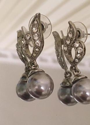 Красивые серьги жемчуг искуственный супер красивые, как натуральные