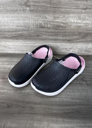 Кроксы черные женские
