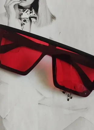 Солнцезащитные квадратные очки красный (14604)