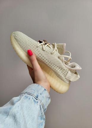 Кроссовки yeezy 350 creame3 фото