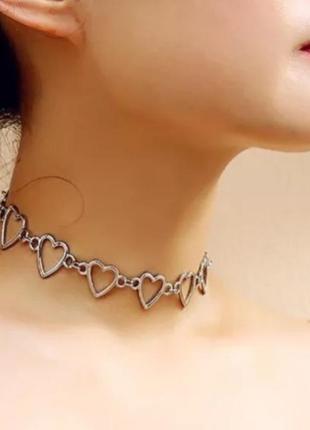 Чокер сердечка ожерелье колье отделки на шею с сердечками сердца серебряный чечер1 фото
