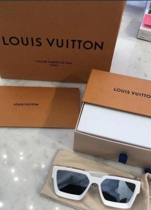 Очки под louis vuitton