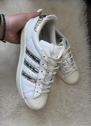Adidas superstar
