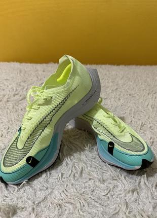 Кросівки nike zoom vaporfly next%24 фото