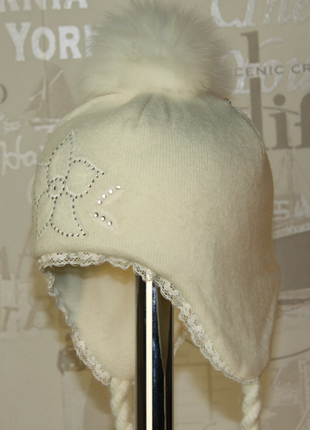 Зимняя шапка с завязками италия2 фото