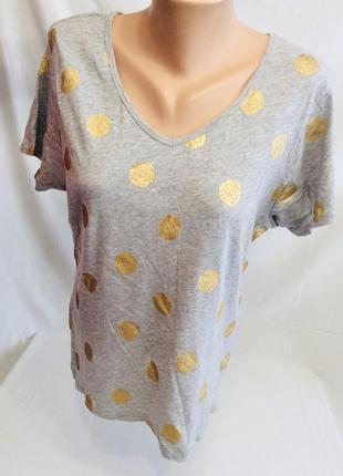 Жіноча футболка