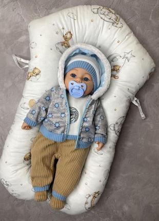 Подушка з бортиками ограничителями для новорожденных7 фото