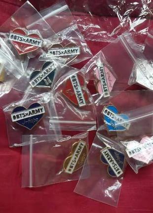 Значки бтс к-поп7 фото