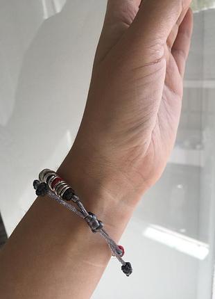Стильный браслет в серебристо красных оттенках