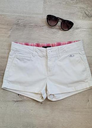 Классные шорты