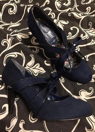 New look ботильйони замшеві черевики 24.5 см