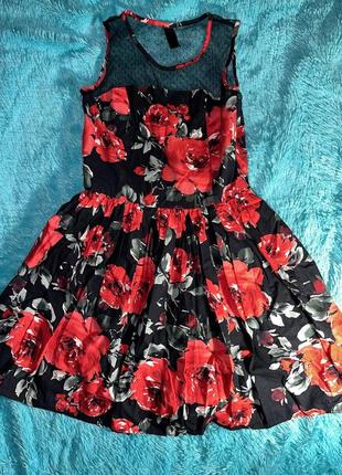 Сукня з маковим принтом