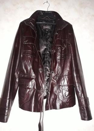 Шкіряна жіноча куртка,шкіряна лакова куртка2 фото