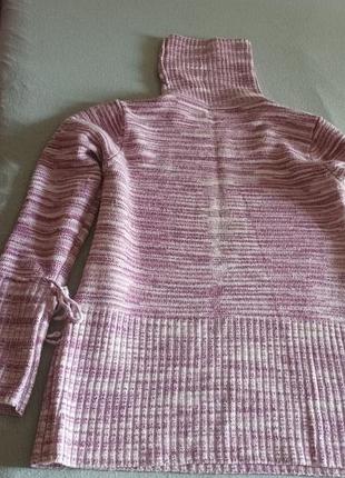 Очень красивый свитер с нитью ангоры