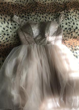 Платье вечернее