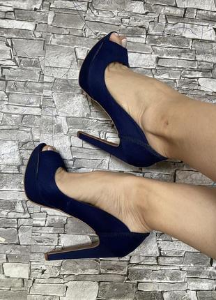 Синие туфли stradivarius8 фото