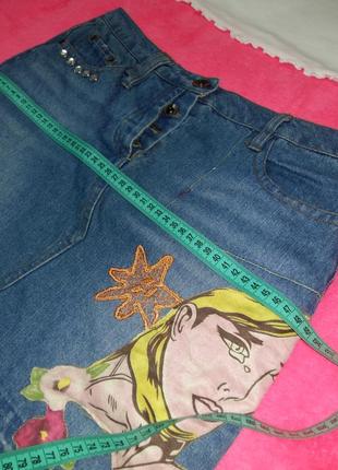 Юбка джинсовая со стильной аппликациями5 фото