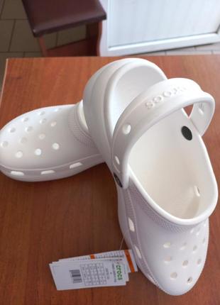 Crocs женские