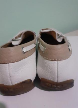 Кожаные мокасины