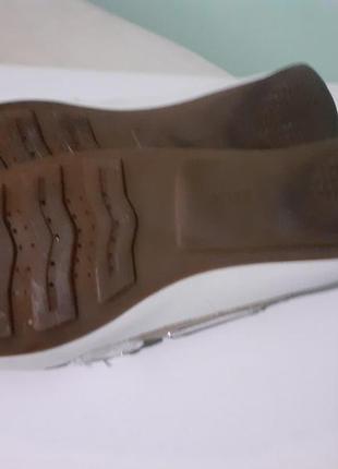 Кожаные мокасины