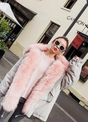 Курточка-парка женская "серая с пушистым розовым мехом на капюшоне" оверсайз6 фото