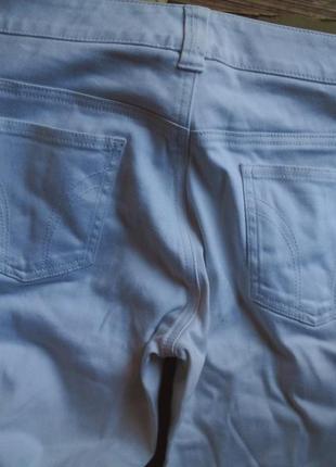 Розкльошені білі джинси teddy sport7 фото