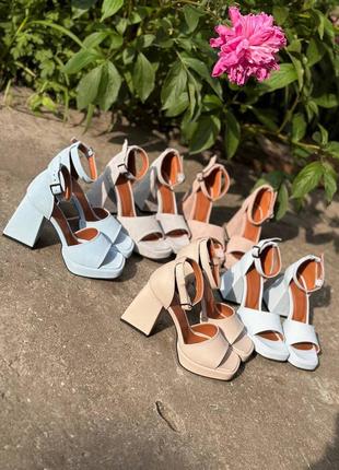 Босоножки кожа замша