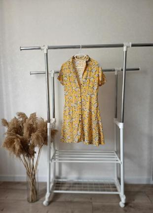 Платье желтое короткое на пуговичках из натуральной ткани2 фото
