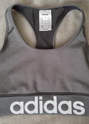 Спортивный топ adidas, оригинал. рs