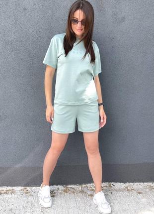 Костюм с шортами женский легкий базовый летний на лето черный серый графит бежевый белый зеленый голубой синий шорты футболка батал9 фото