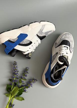 Женские кроссовки nike air huarache prm оригинал2 фото