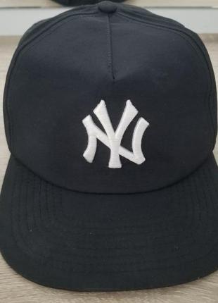 Кепка бейсболка new york yankees new era черная, материал нейлон  ( плащевая  тонкая ткань )2 фото
