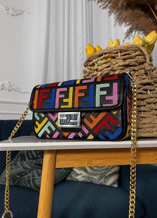 Сумка в стилі fendi фенді кольорова яскрава цвітна на літо клатч