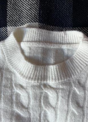 Білоснійжний светр2 фото