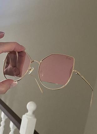 Сонцезахисні окуляри dior