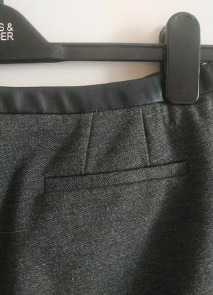 Нові штани m&s,  стрейчеві, вузькі, розмір 1610 фото