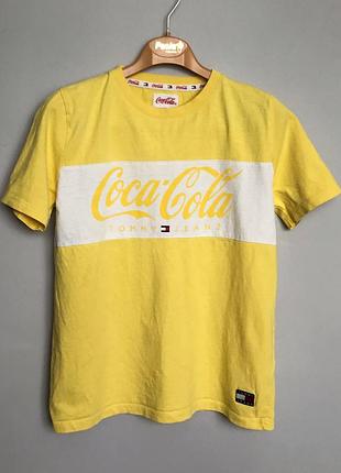 Tommy hilfiger x coca cola оригінальна яскрава стильна жіноча футболка женская