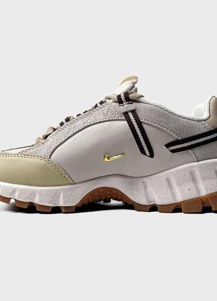 Кросівки nike air humara lx jacquemus beige5 фото