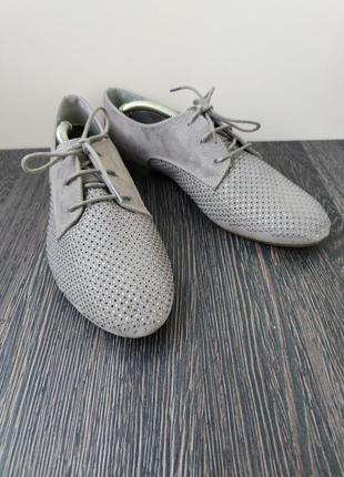 Туфлі graceland