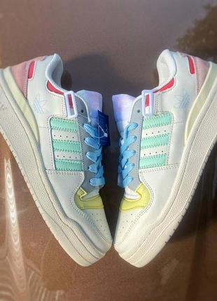 Кроссовки adidas forum