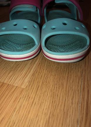 Crocs 4