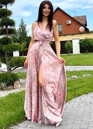 Плаття жіноче довге на запах на тонких бретелях шовкове персокове квіткове1 фото